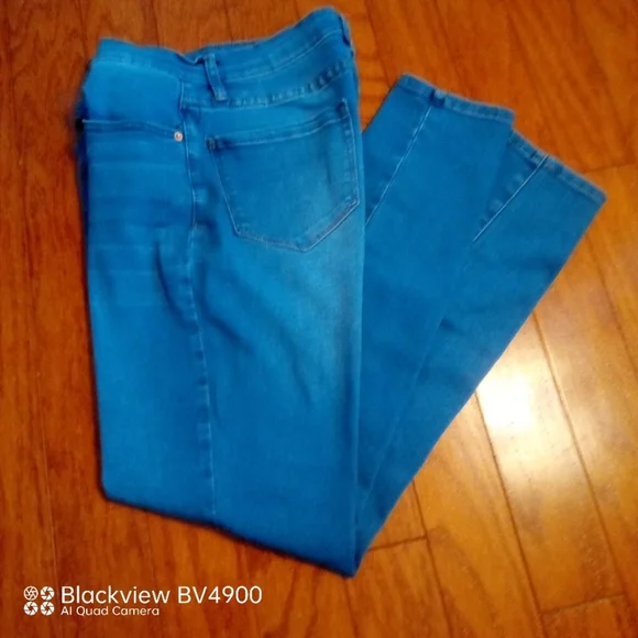 Nicole Miller Women's SOHO High Rise Skinny size 6 - Picture 1 of 9